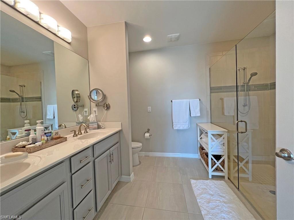 14827 Edgewater Cir Property Photo 17