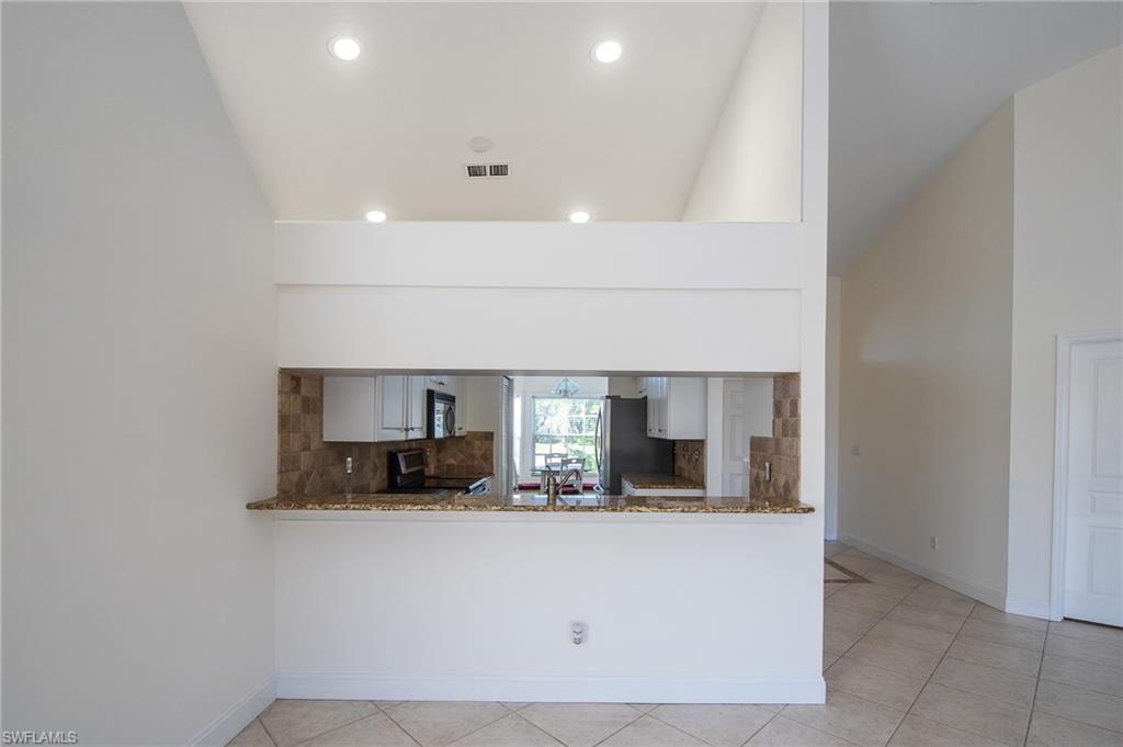 25151 Bay Cedar Dr Property Photo 7