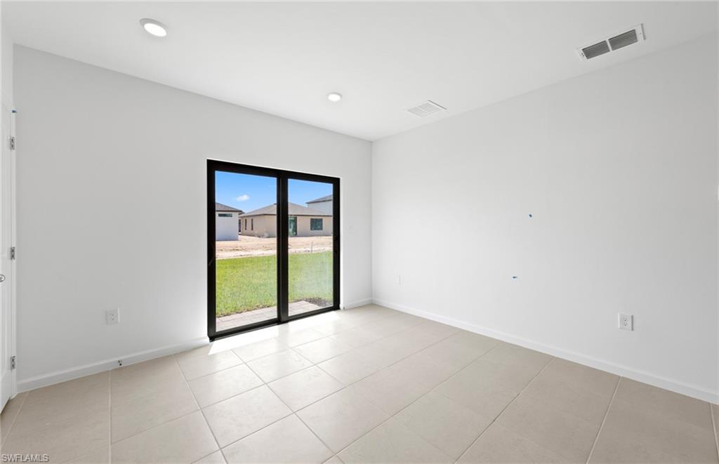 1198 Caloosa Cove Dr Property Photo 14