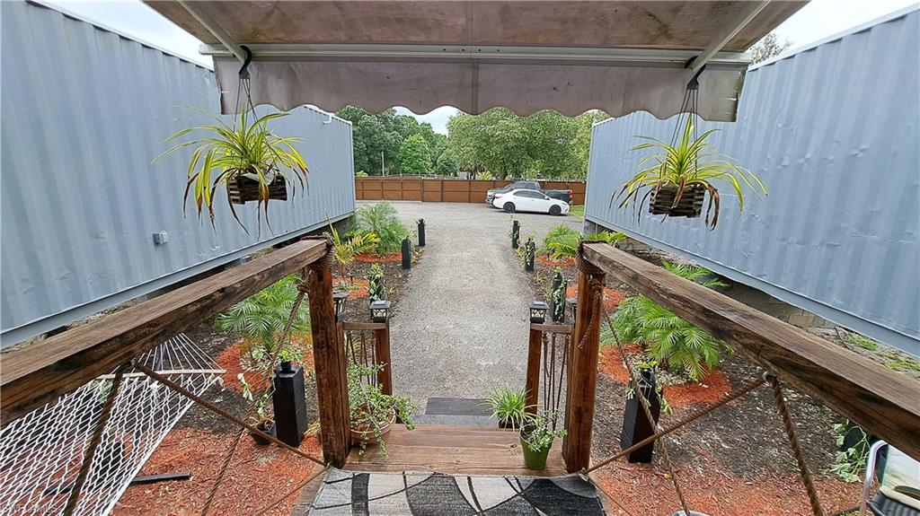 835 N Quebrada St Property Photo 18