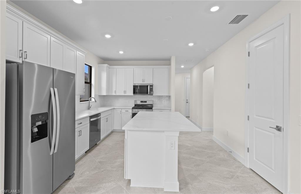 25001 Surf Haven Ln Property Photo 6