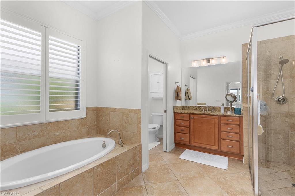 10621 Carena Cir Property Photo 26