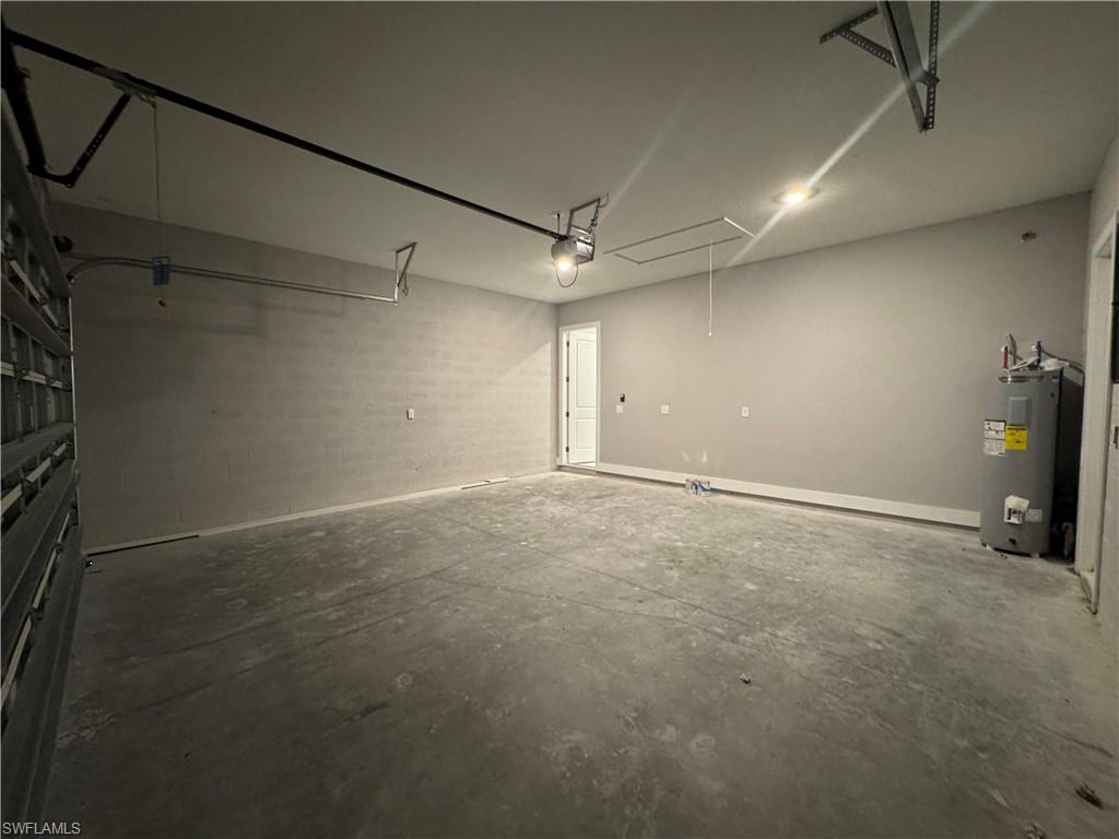 426 Mercedes Ct Property Photo 23