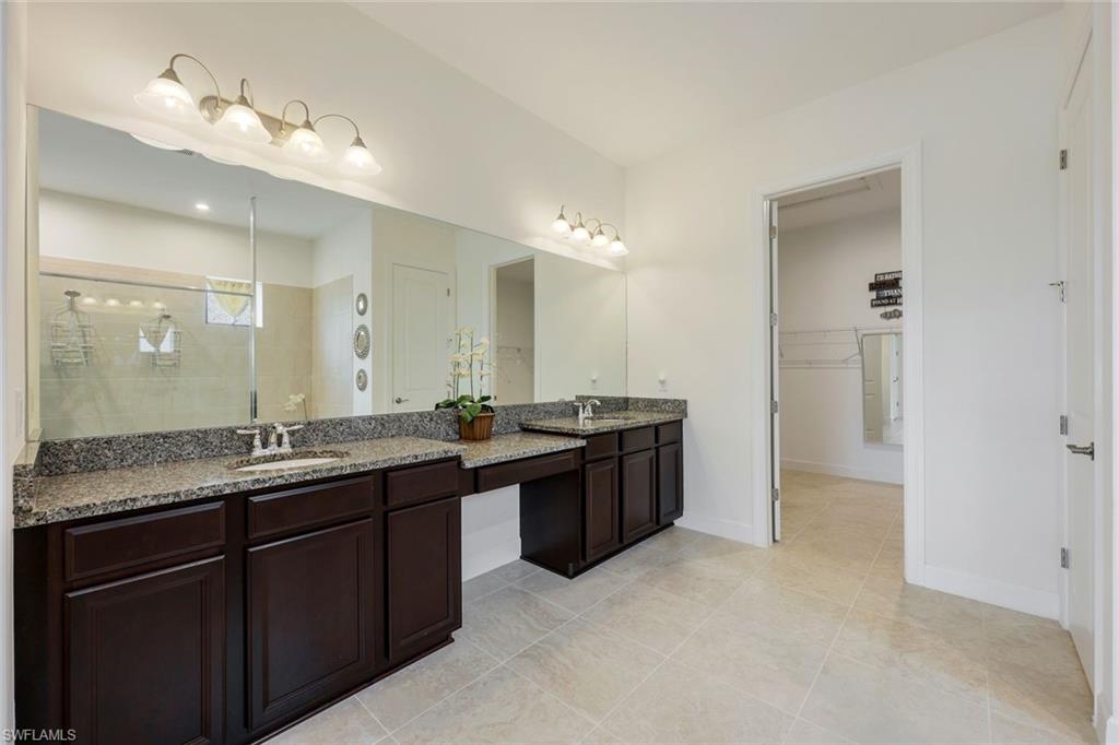 11641 Canal Grande Dr Property Photo 21