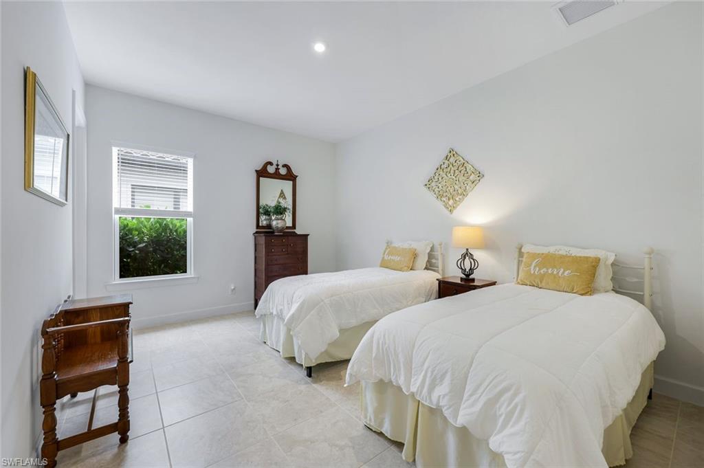 11641 Canal Grande Dr Property Photo 25