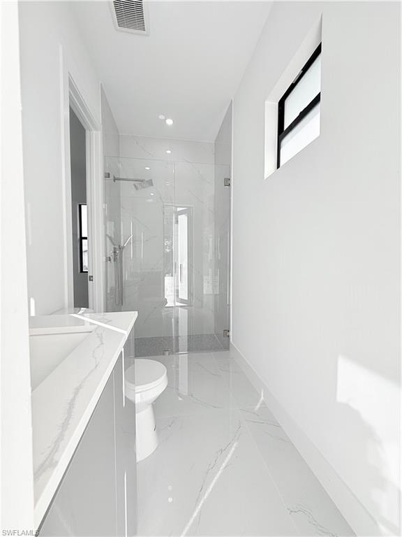 702 Zemil Ct Property Photo 32