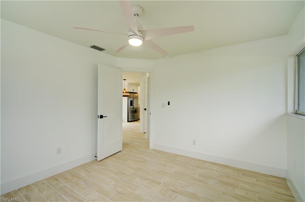 32 Fairview Blvd Property Photo 21