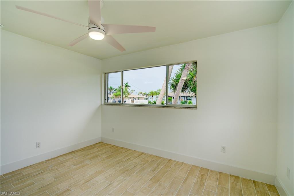 32 Fairview Blvd Property Photo 22