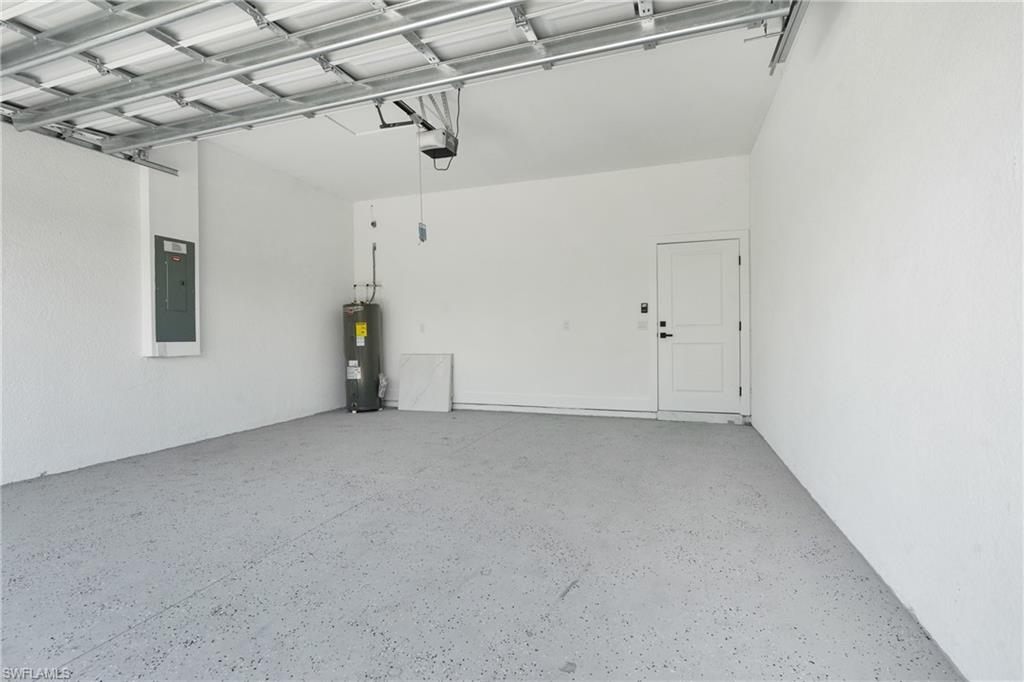3202 41st St W Property Photo 29