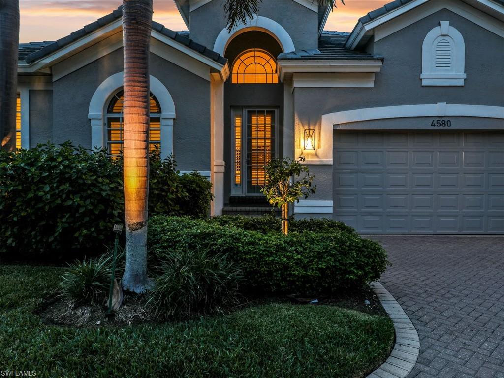 4580 Shell Ridge Ct Property Photo 3