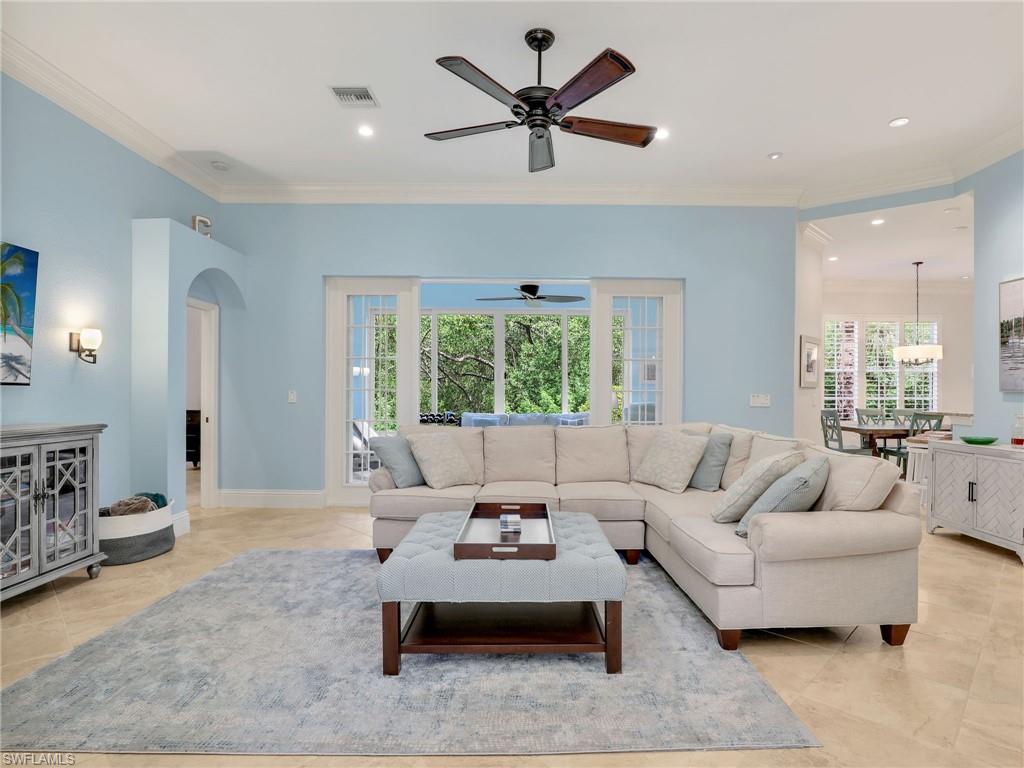 4580 Shell Ridge Ct Property Photo 5