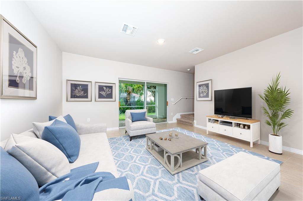 15307 Wildflower Cir Property Photo 4
