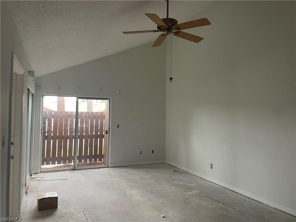 5603 Foxlake Dr Property Photo 5