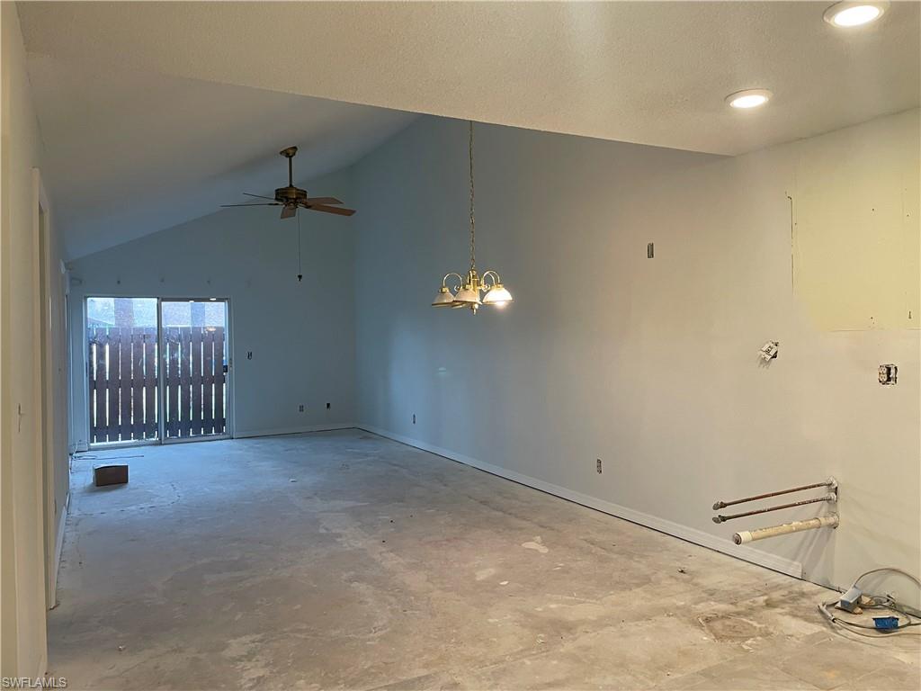 5603 Foxlake Dr Property Photo 6