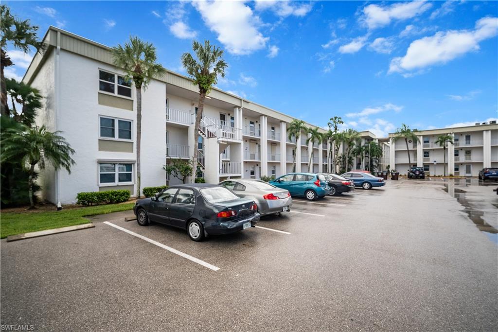 1624 Pine Valley DR # 314 Property Photo 1