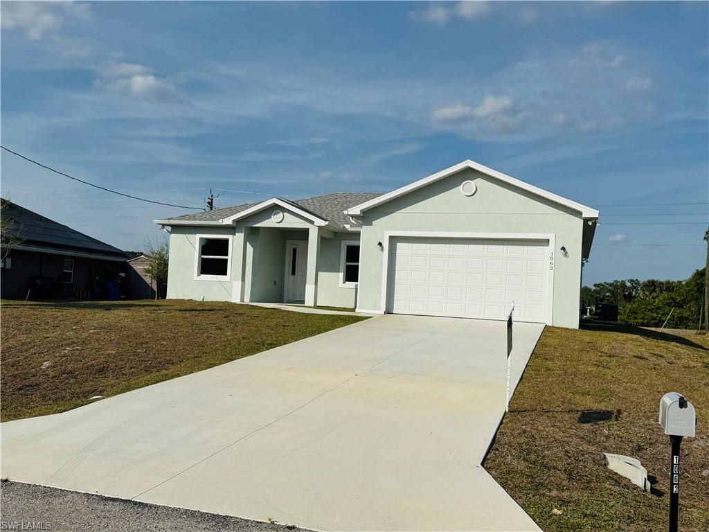 1062 Jay Ct Property Photo 2
