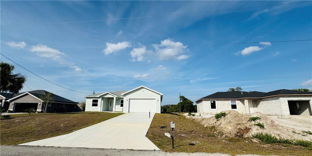 1062 Jay Ct Property Photo 4
