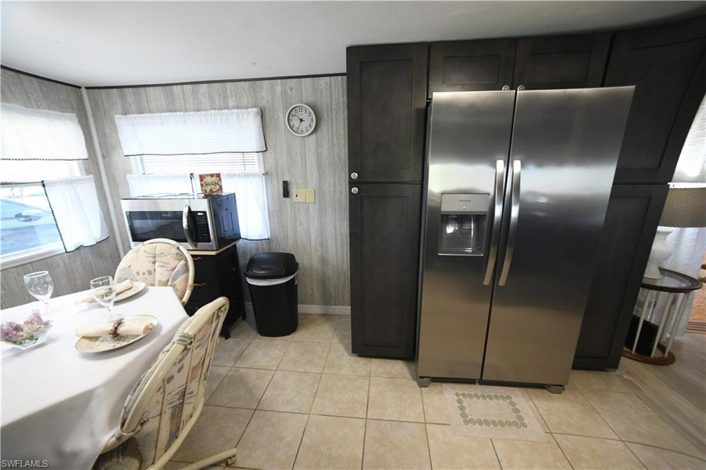 3130 Venus Ln Property Photo 6