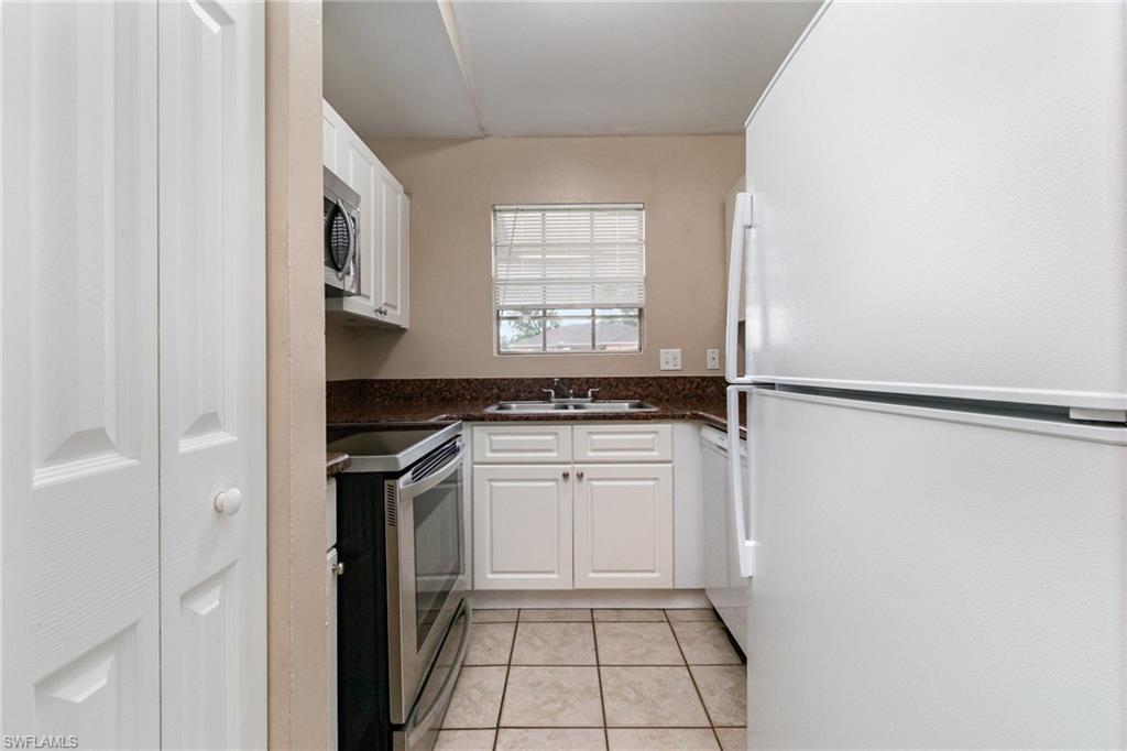 302 Ne 10th Ter Property Photo 8