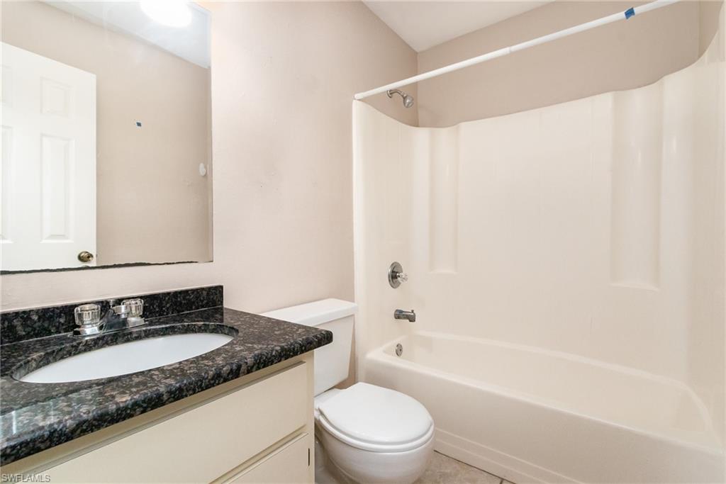 302 Ne 10th Ter Property Photo 12