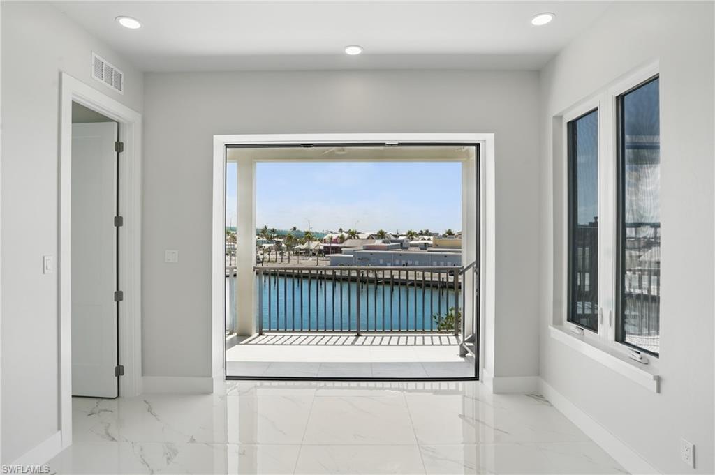 855 Lagoon St # 2 Property Photo 29