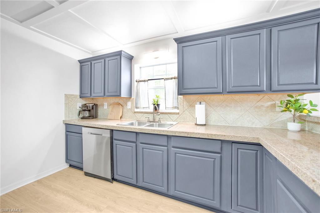 2157 Hoople St Property Photo 11