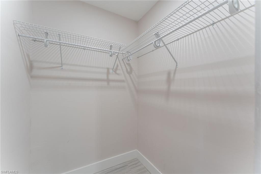 105 Ne 9th Pl Property Photo 13
