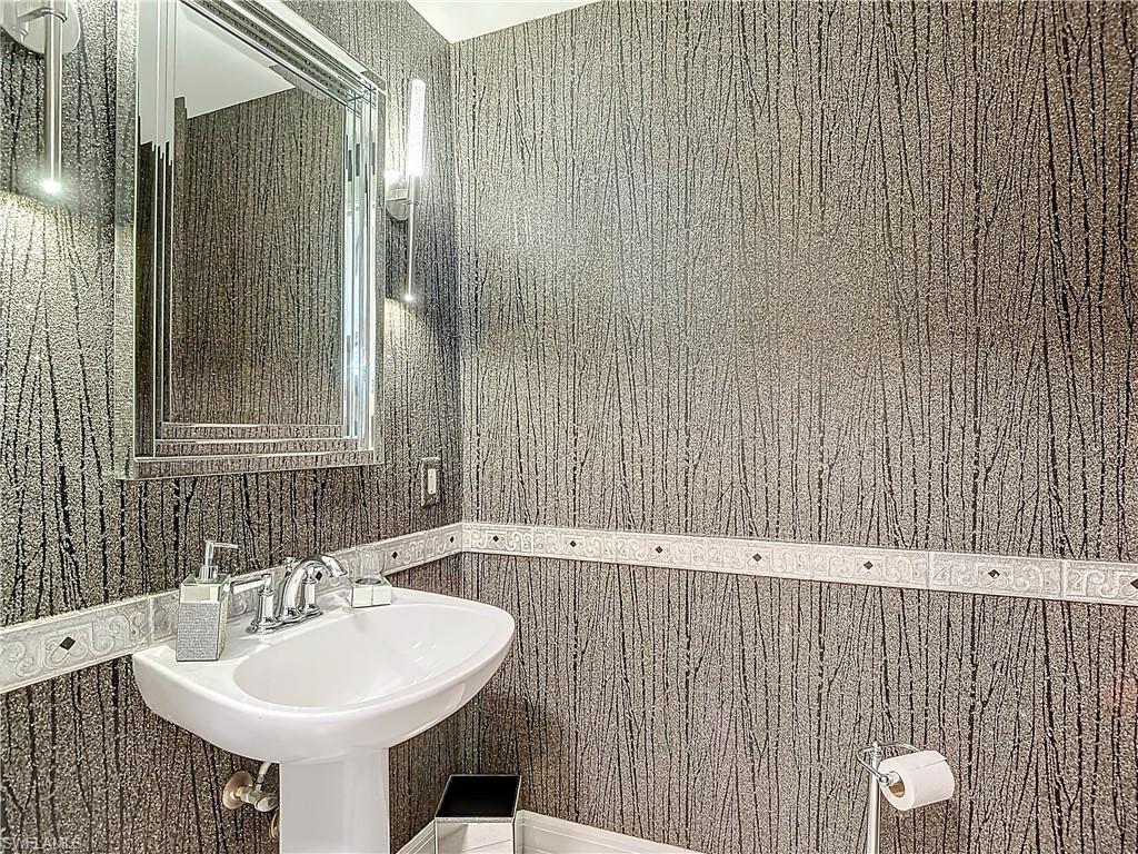1131 Swallow Ave # 202 Property Photo 37