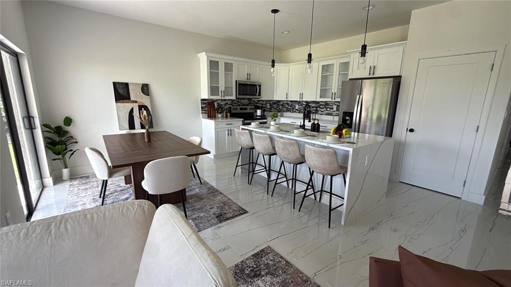 6010 Acorn Cir Property Photo 4