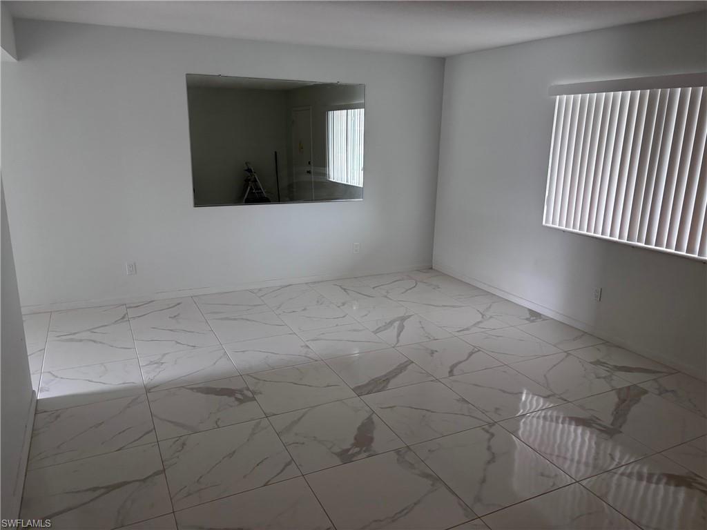 339 Joel Blvd 221 Property Photo 5