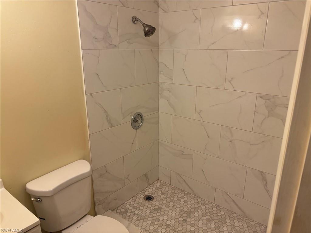 339 Joel Blvd 221 Property Photo 14