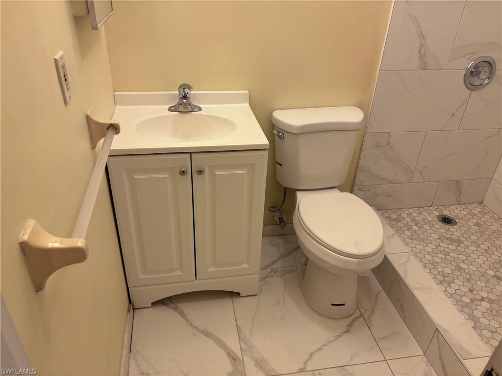 339 Joel Blvd 221 Property Photo 15