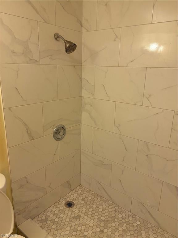 339 Joel Blvd 221 Property Photo 17