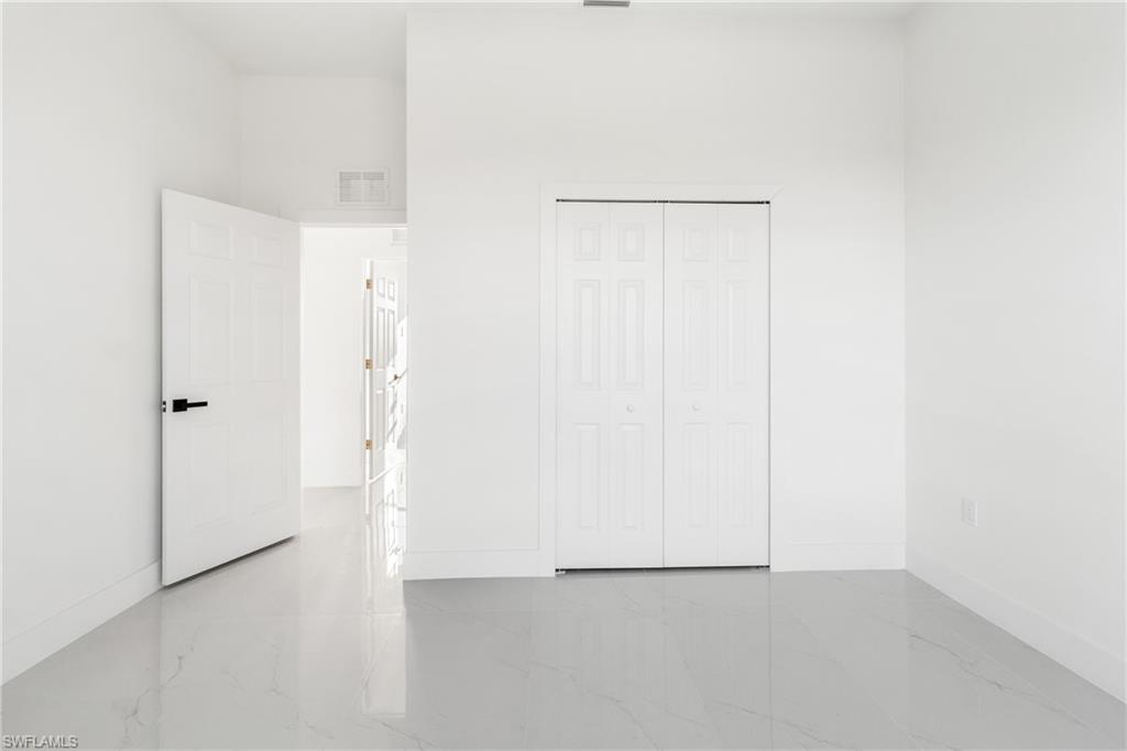 420 Caywood Ave S Property Photo 25