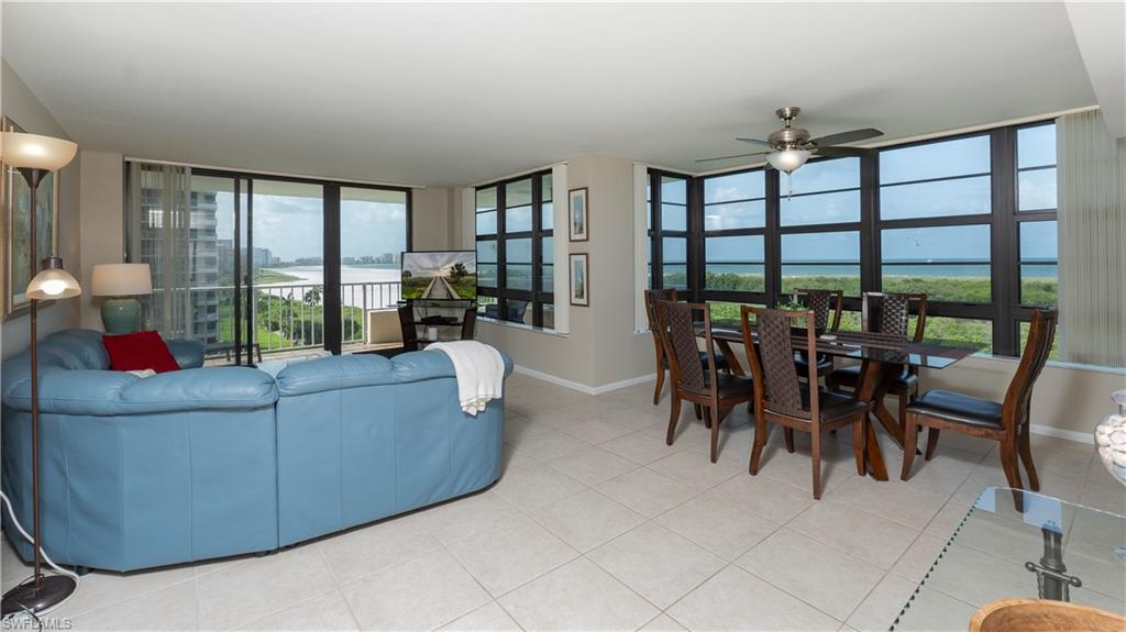 440 Seaview Ct # 611 Property Photo 3