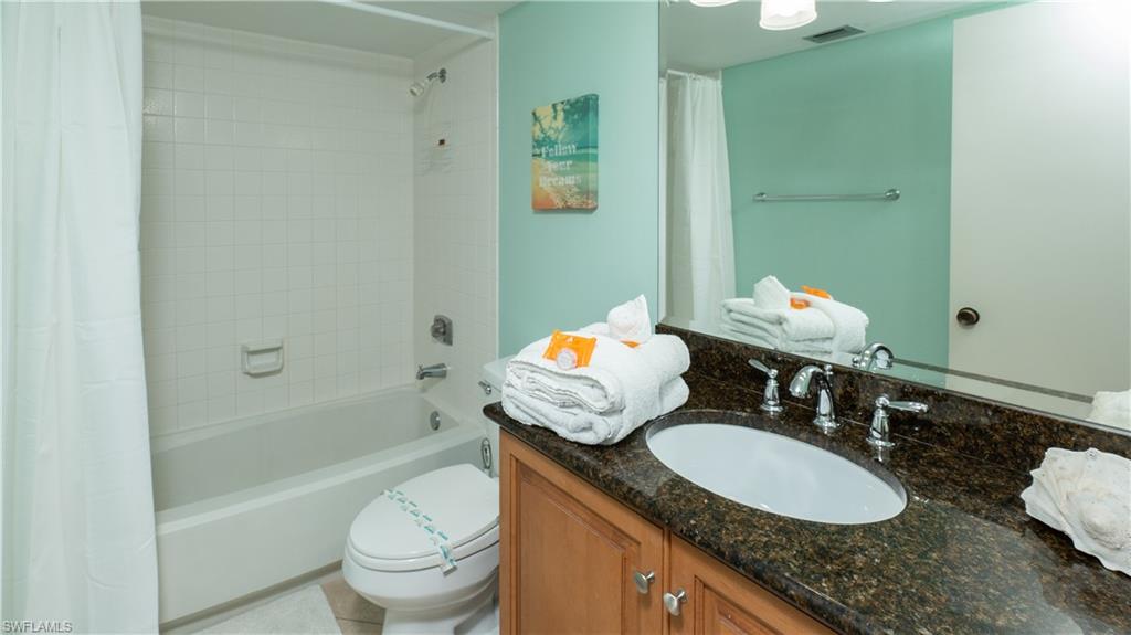 440 Seaview Ct # 611 Property Photo 23