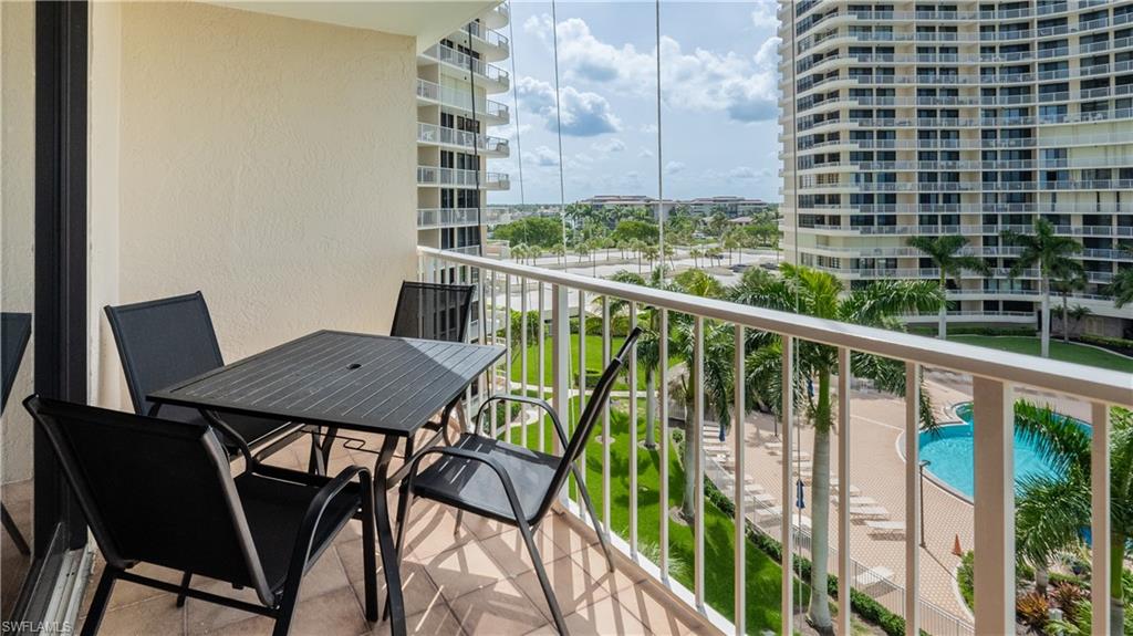 440 Seaview Ct # 611 Property Photo 24