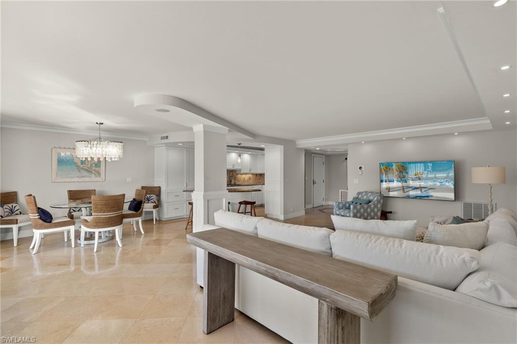 2301 Gulf Shore Blvd N # 114 Property Photo 9