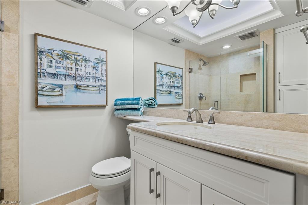 2301 Gulf Shore Blvd N # 114 Property Photo 22
