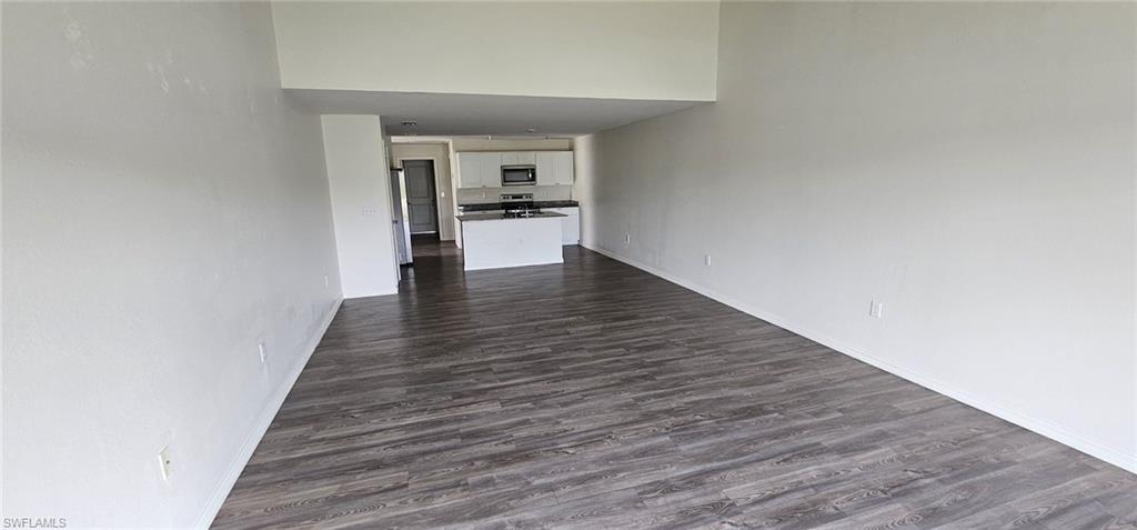 9124 Aegean Cir Property Photo 4