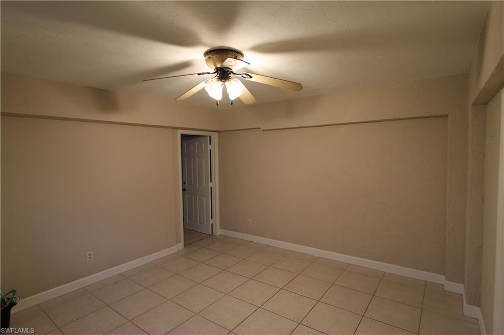 787 98th Ave N Property Photo 9