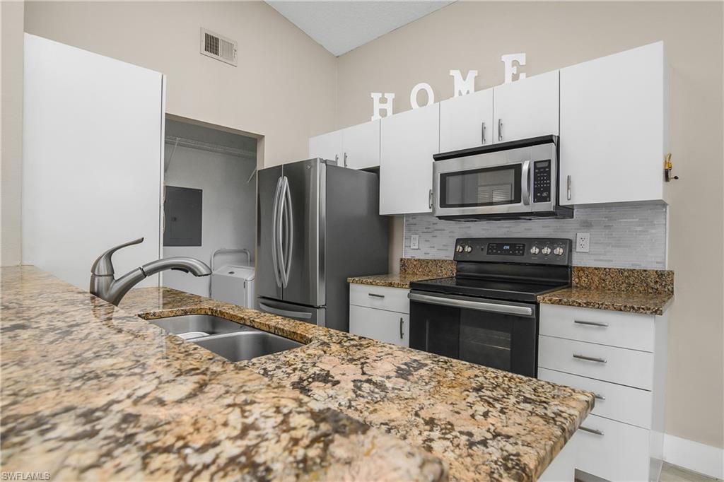 2214 Arbour Walk Cir 2022 Property Photo 4
