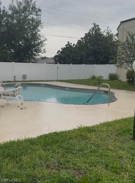 3911 Country Club Blvd # 102 Property Photo 1