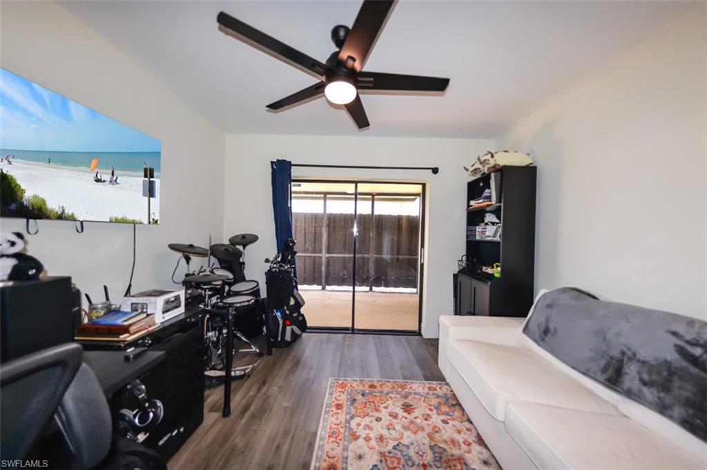 12964 Meadowood Ct Property Photo 26