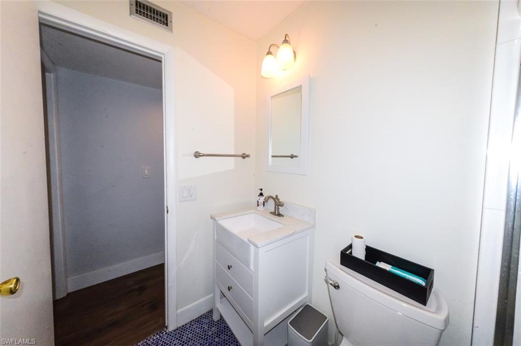 12964 Meadowood Ct Property Photo 30
