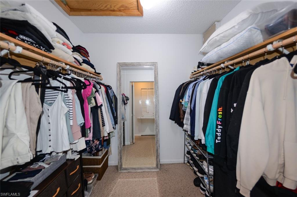 12964 Meadowood Ct Property Photo 40