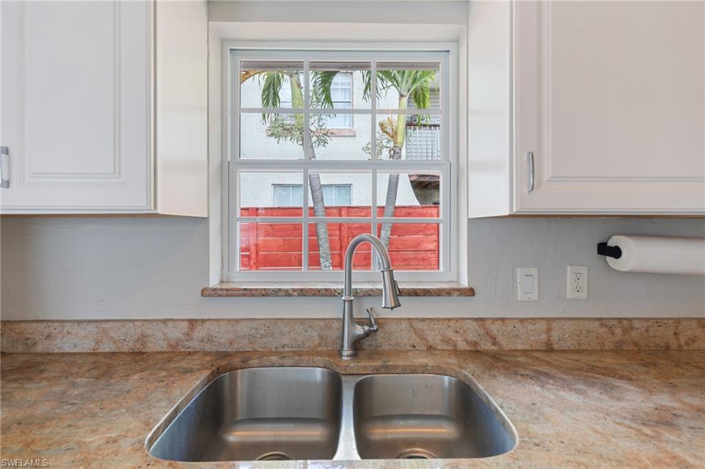 3018 Sunset Rd Property Photo 10
