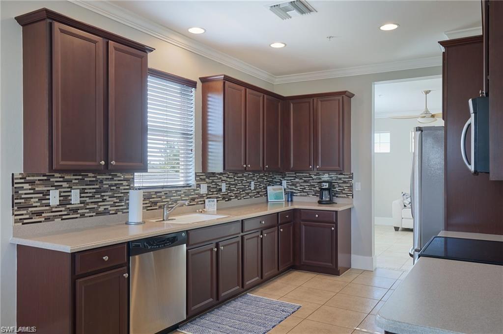 14573 Abaco Lakes Dr # 203 Property Photo 6