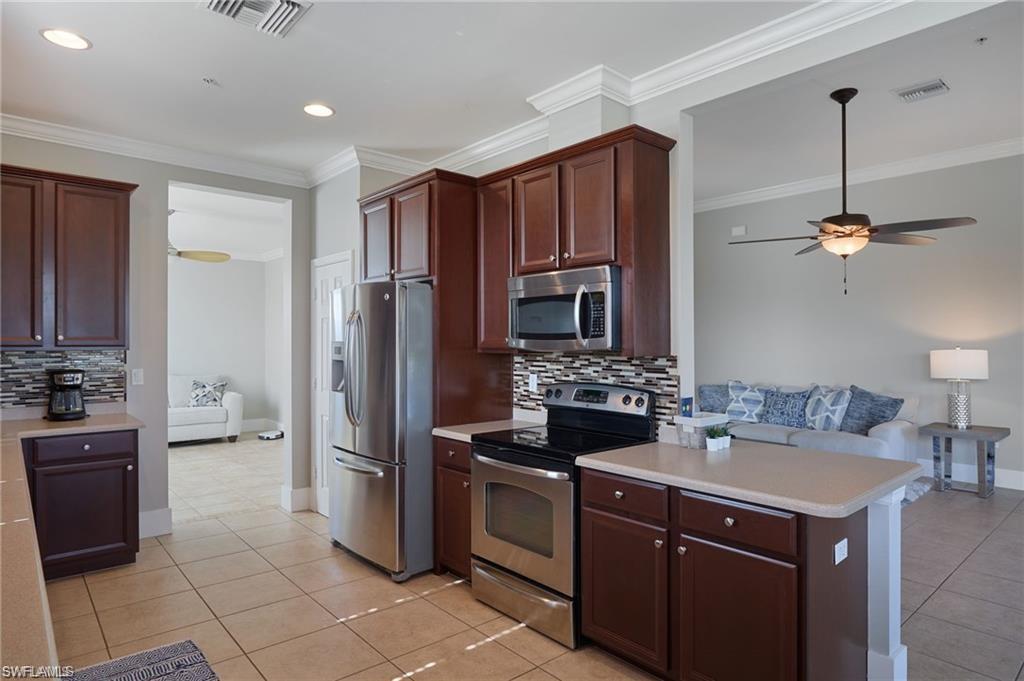 14573 Abaco Lakes Dr # 203 Property Photo 7