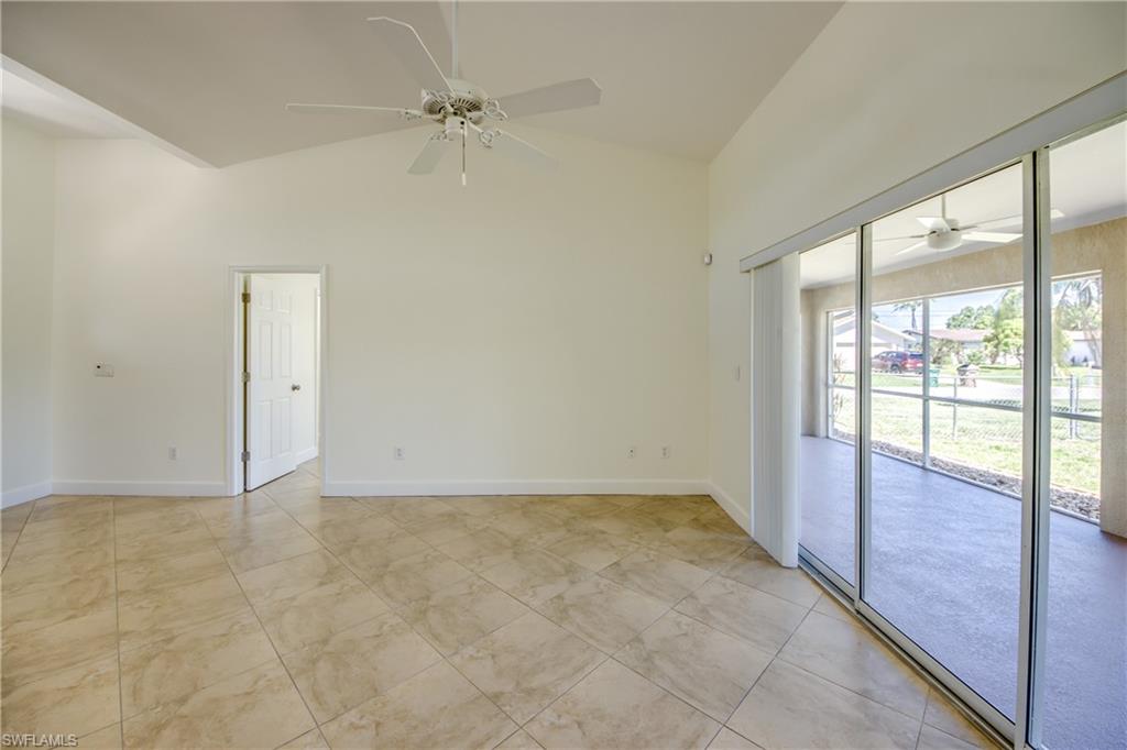 1101 Se 14th Ter Property Photo 11
